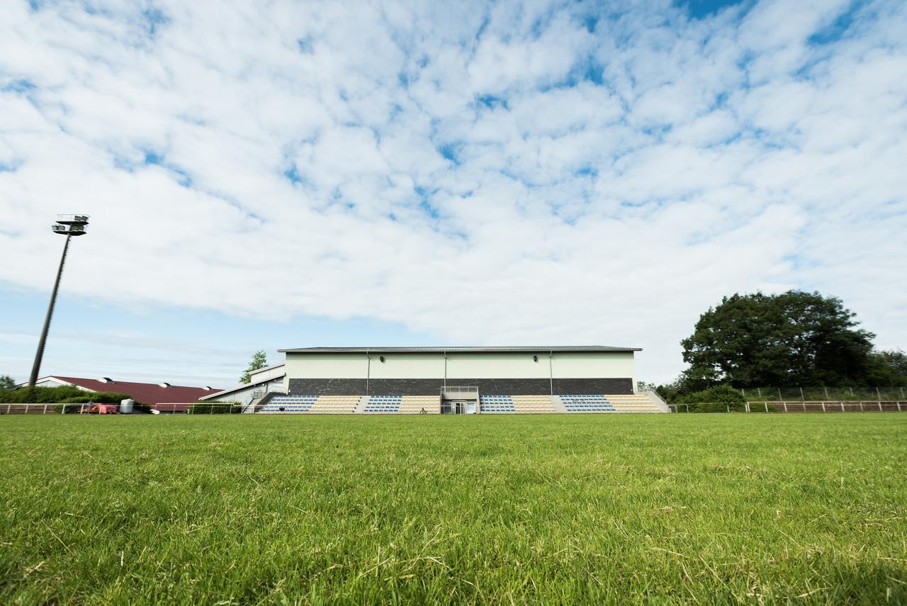 Sport- & Seminarhotel Glockenspitze Altenkirchen  Exterior photo